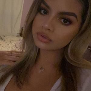 Meet your Posher, Jacqueline